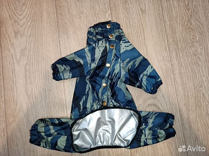 Дождевик для маленькой собаки