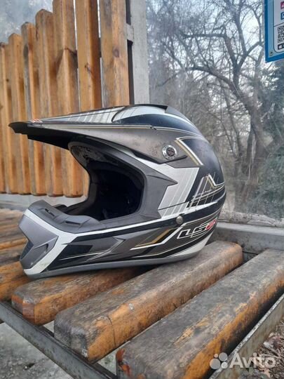 Шлем кроссовый Ls2