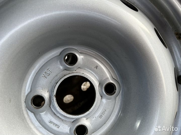 Nokian Tyres Hakka Black 185/65 R15 90G