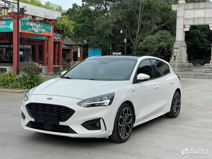 Ford Focus 1.5 AT, 2021, 30 000 км