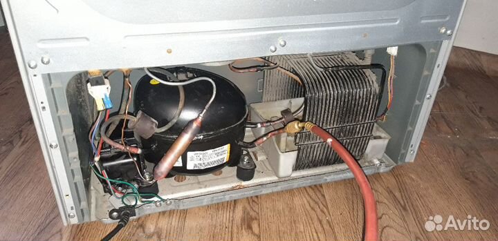 Ремонт стиральных машин, холодильников