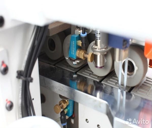 Кромкооблицовочный станок WoodTec EdgeMatic424cpro