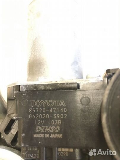 Стеклоподъемник передний левый Toyota Prius ZVW55