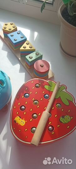Развивающие игрушки пакетом