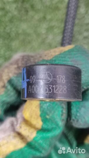 Датчик детонации Mercedes Benz E-class W212 2009