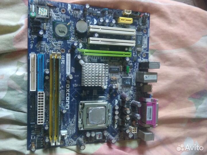 Материнская плата с процессором