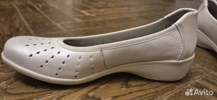Туфли женские 38 размер натуральная кожа серебро