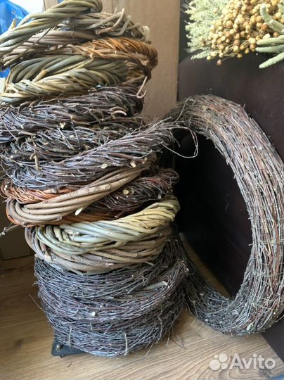 Основы для венков разных диаметров