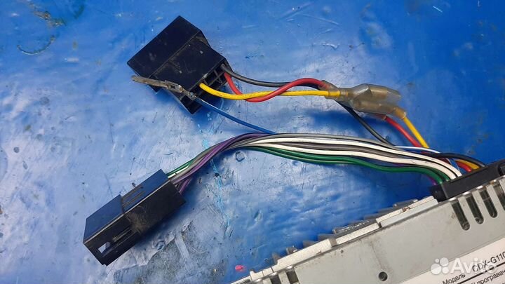 Магнитола sony CDX-G1100UE