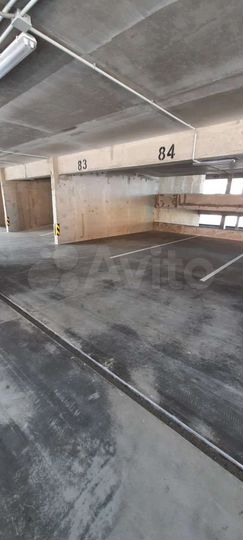 Машиноместо, 14 м²