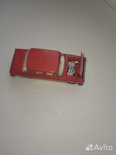 Модель автомобиля Москвич 408 А1 сделано в СССР