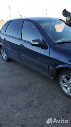 LIFAN Breez (520) 1.3 МТ, 2008, 950 601 км