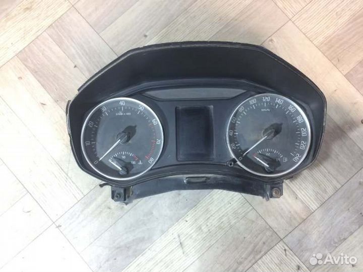 Щиток панель приборов Skoda Octavia А5