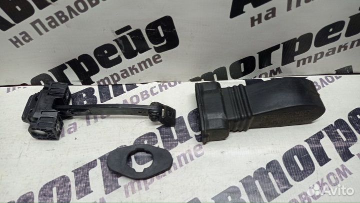 Ограничитель двери задний Audi A4 8K2 cdhb