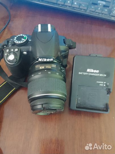 Зеркальный фотоаппарат nikon d3100
