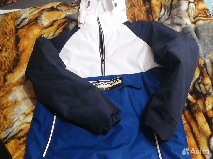 Спортивная куртка мужская новая