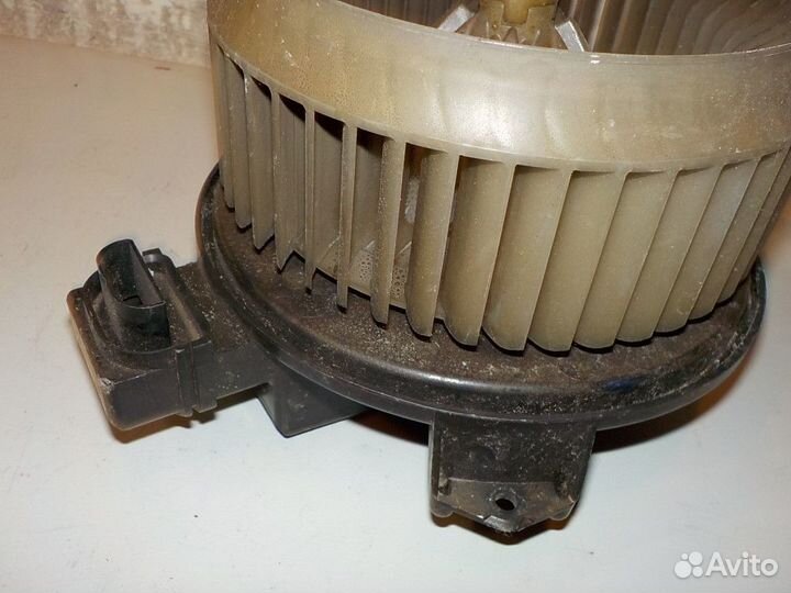 Моторчик печки отопителя Jaguar XF