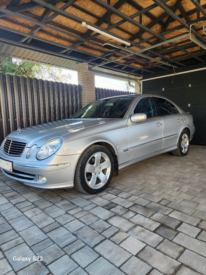 Mercedes-Benz E-класс: фото владельца