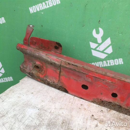 Усилитель переднего бампера Форд Фокус 1