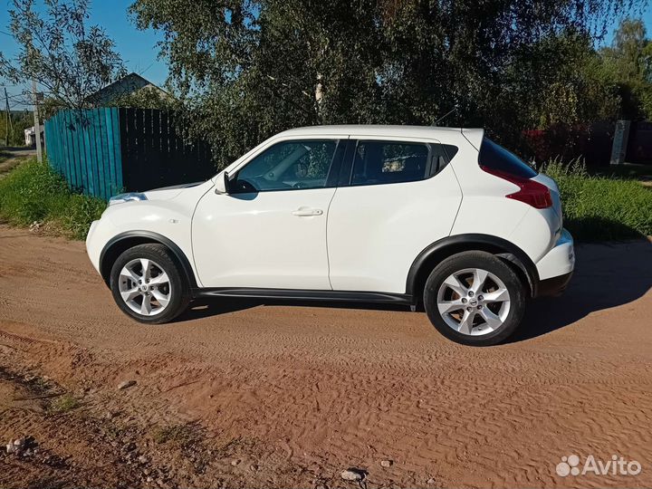 Nissan Juke, 2011