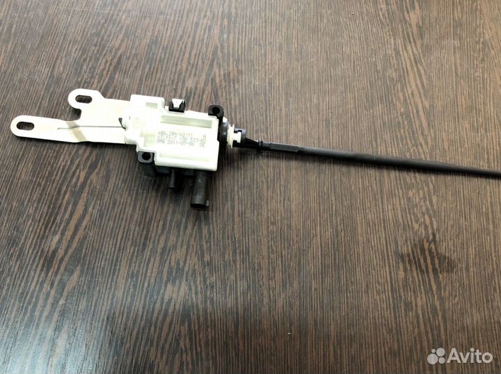 Сервопривод лючка BMW X6 E71