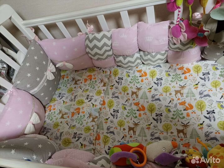 Бортики подушечки в кроватку