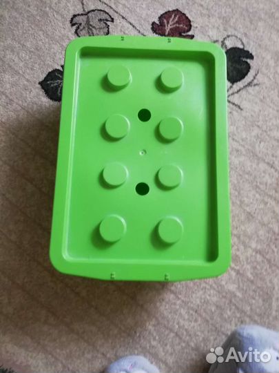 Ящик пластиковый с крышкой