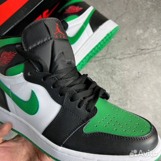 Nike Air Jordan 1 Mid Green Toe