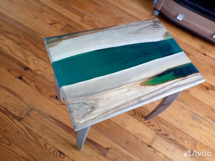 Кофейный столик