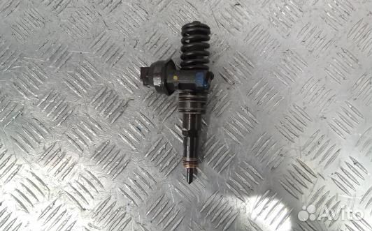 Форсунка дизельная audi A4 B7 (PML23AL03)