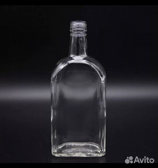 Бутылка винтовая плоская фляжка с крышкой