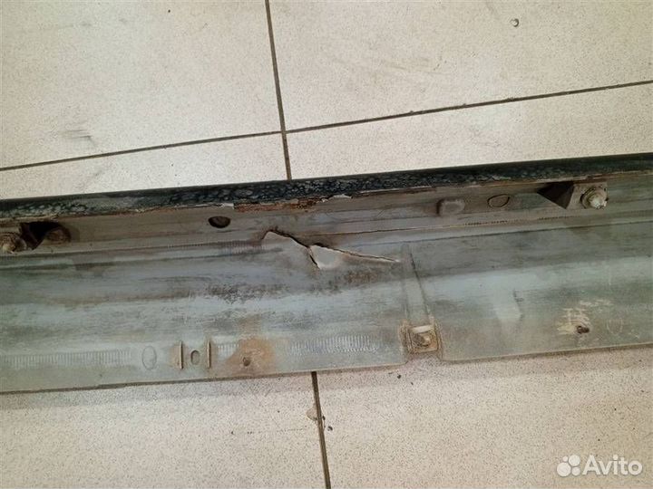 Накладка порога (наружная) левая Mitsubishi Pajer