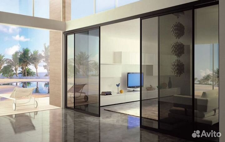 Стеклянная перегородка для офисов от производителя