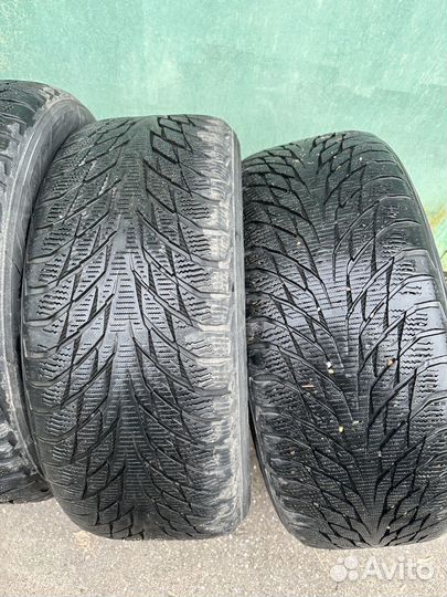 Nokian Tyres Hakkapeliitta R2 235/50 R18