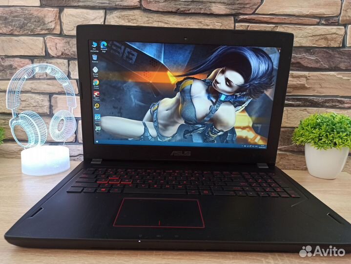 Игровой ноутбук asus i5-6300hq CPU, 8гб, ssd 120