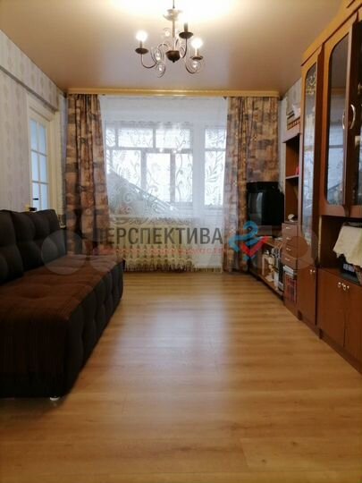 3-к. квартира, 50 м², 5/5 эт.