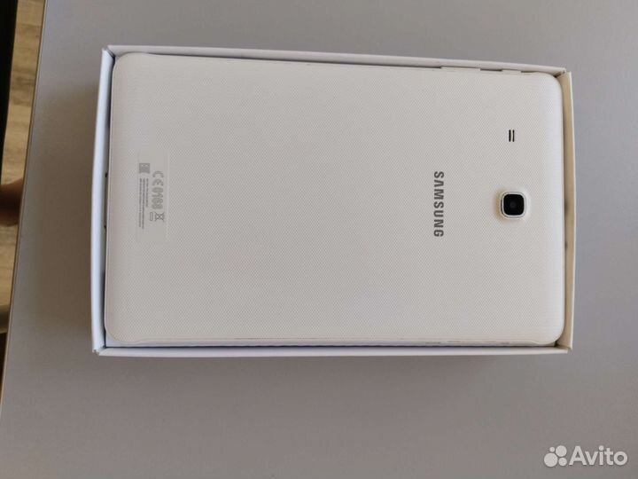 Samsung galaxy Tab E 9.6