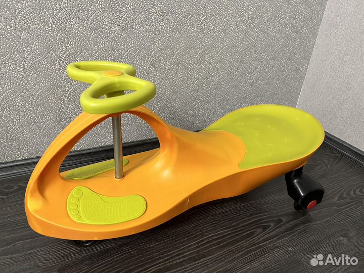 Машинка детская каталка бибикар