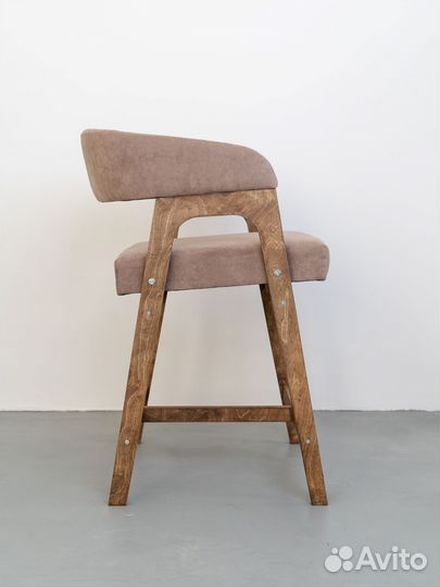 Стулья барные