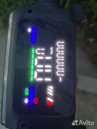 Самокат взрослый электрический