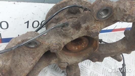 Ступица передняя правая land rover discovery 4 (PE