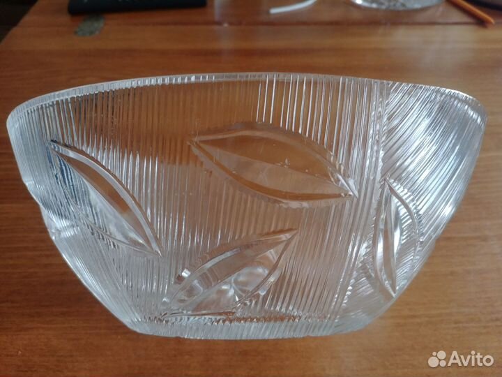 Хрустальный салатник, L-240 мм, Н- 100 мм