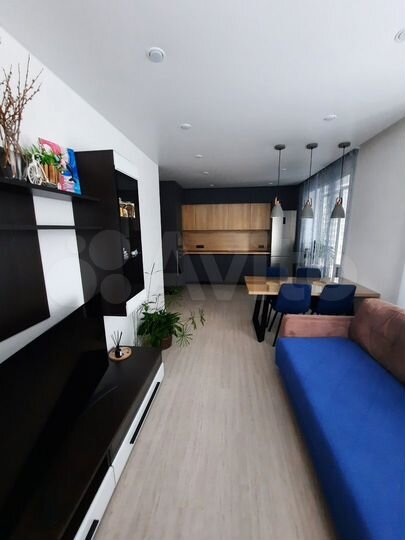 2-к. квартира, 56,8 м², 1/9 эт.