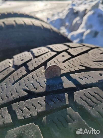 Nokian Tyres Hakkapeliitta 7 SUV 235/65 R17
