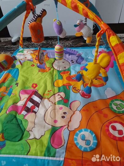 Развивающий коврик