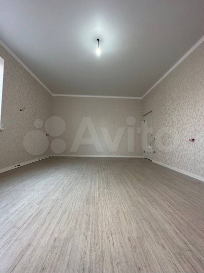 1-к. квартира, 50 м², 1/4 эт.