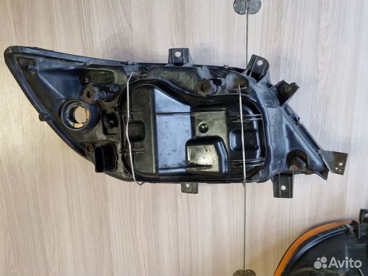 Фара mercedes sprinter 906
