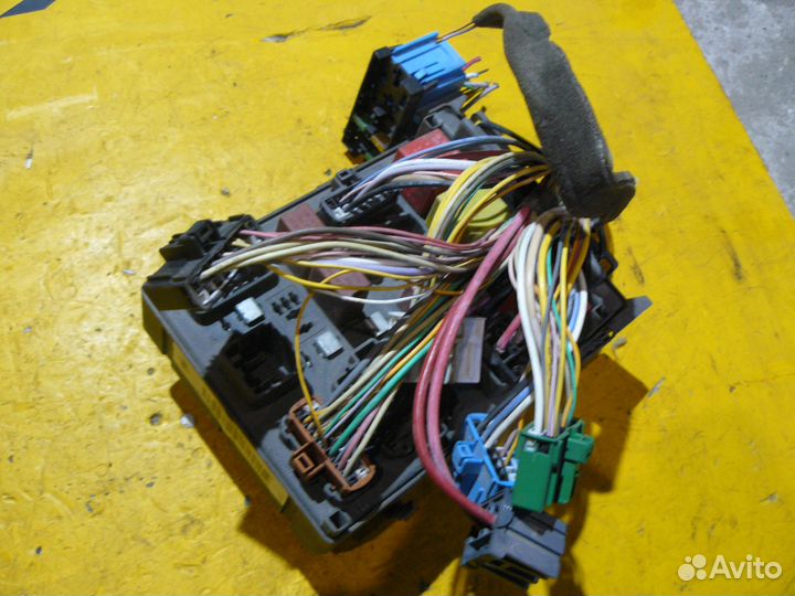 Блок предохранителей для Renault Laguna II