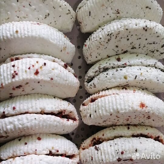 Йогурт, Буррата, моцарелла, камамбер и другие сыры