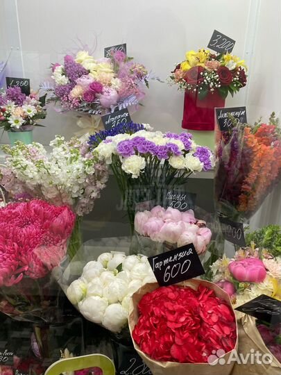 Продам цветочный магазин